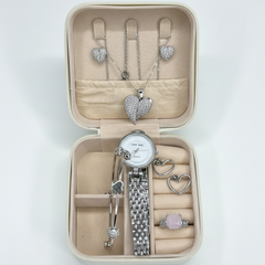 Elegant Heart & Stone 5-Piece Women’s Jewelry Gift Set with Travel Box – Imported