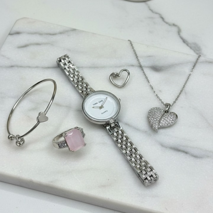 Elegant Heart & Stone 5-Piece Women’s Jewelry Gift Set with Travel Box – Imported