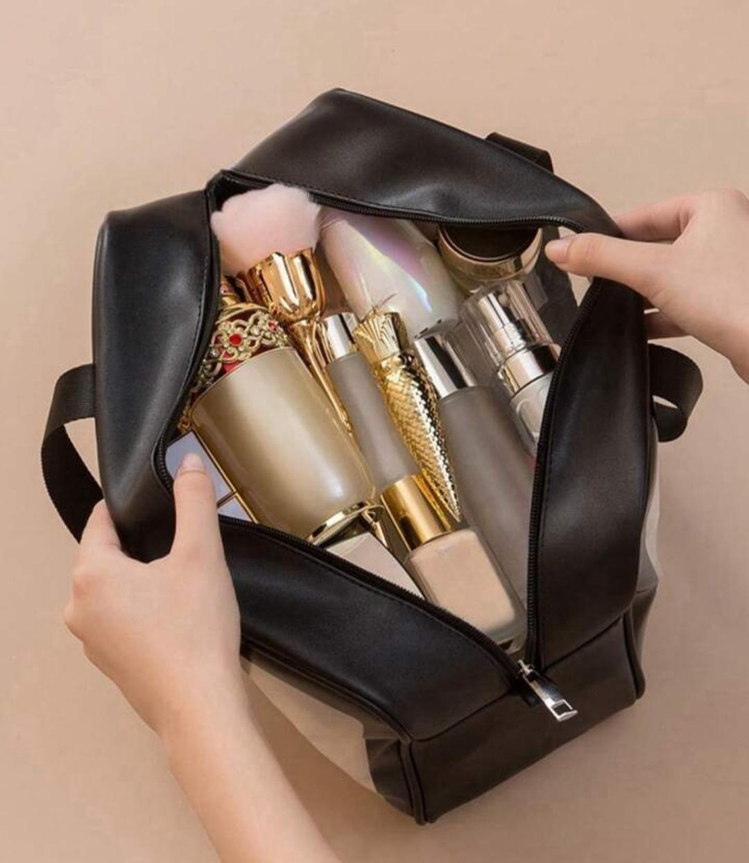 Premium PVC Waterproof Washbag – Portable Clear Toiletry & Makeup Organizer