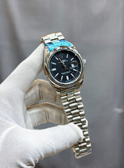 Rolex Oyster Perpetual Style Watch – White Dial with Stainless Steel Chain & Date Display (Replica)
